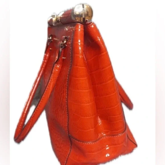 Kate Spade Red/Orange Knightsbridge Constance Shoulder Bag Comes with/care card.